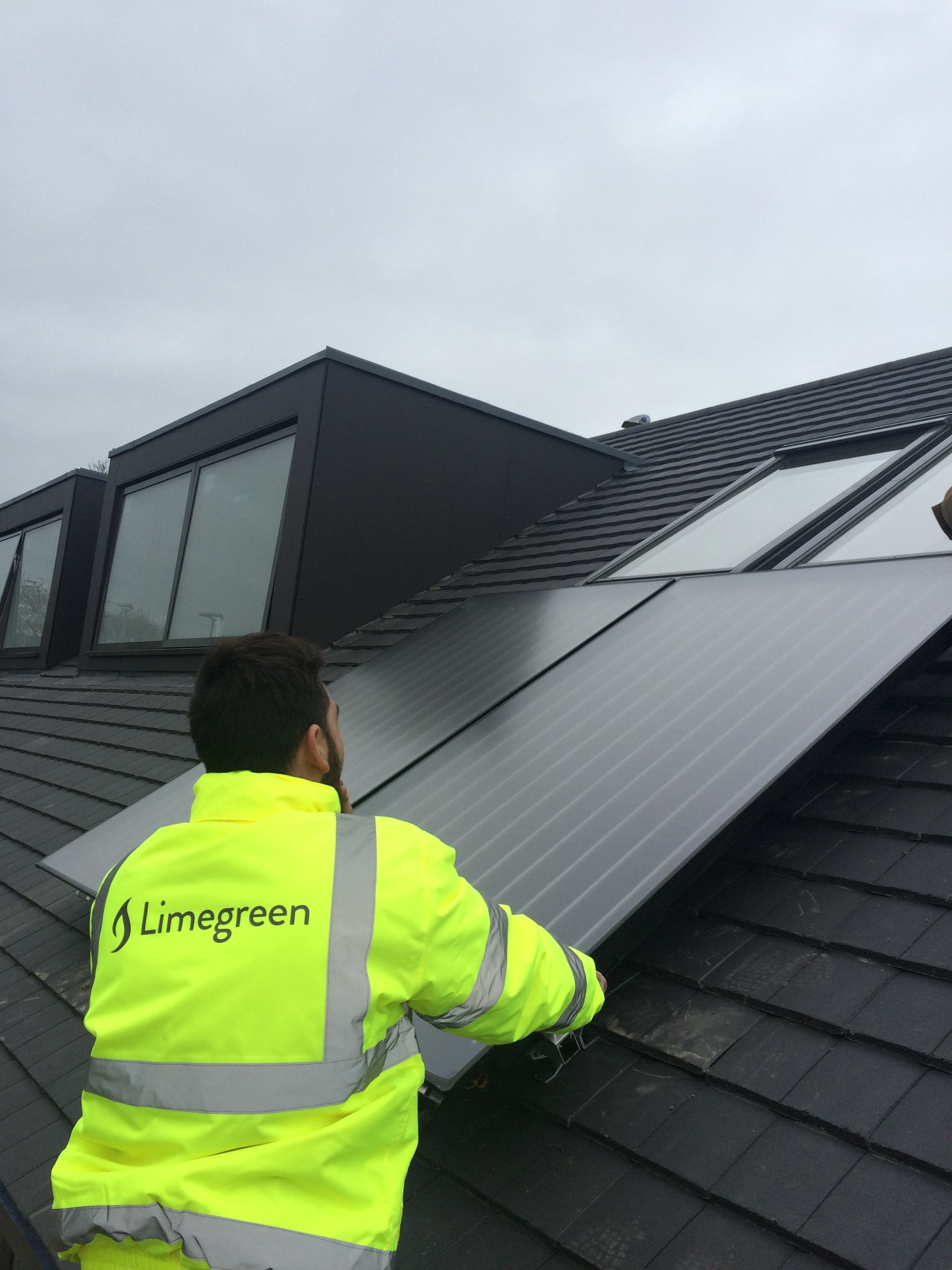 Solar Thermal - Heat your water for free | Limegreen